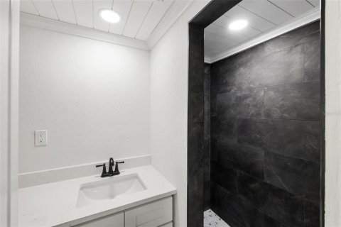 Casa en venta en Port Charlotte, Florida, 4 dormitorios, 213.68 m2 № 1831392 - foto 14
