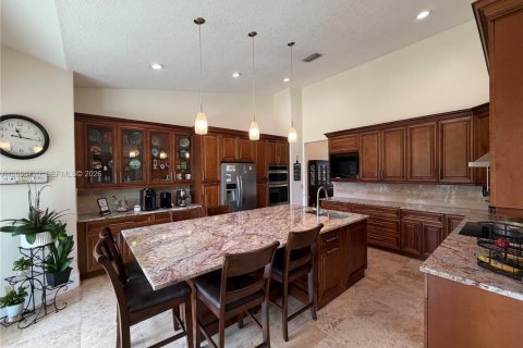 House in Southwest Ranches, Florida 5 bedrooms, 288.09 sq.m. № 2068188 - photo 8