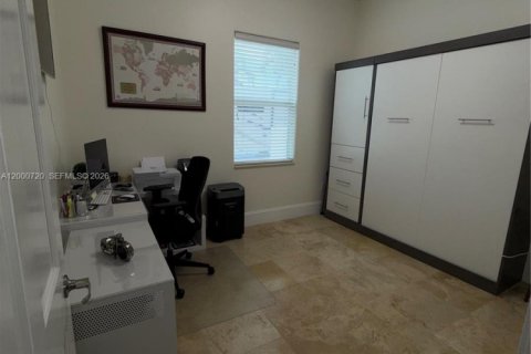 Casa en venta en Southwest Ranches, Florida, 5 dormitorios, 288.09 m2 № 2068188 - foto 21