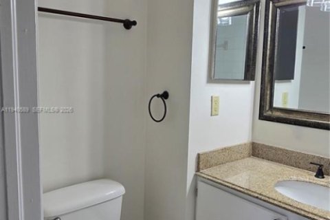 Снять в аренду таунхаус в Дейви, Флорида 3 спальни, № 1997825 - фото 3