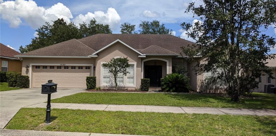 Casa en Clermont, Florida 3 dormitorios, 174.84 m2 № 1805896