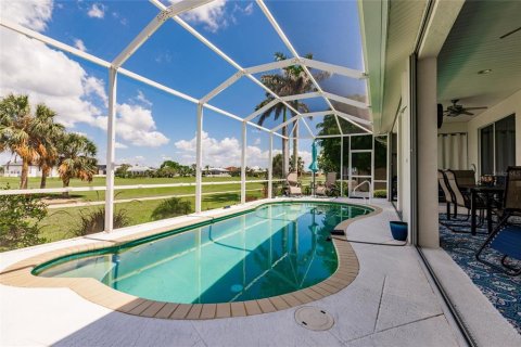Casa en venta en Punta Gorda, Florida, 3 dormitorios, 150.87 m2 № 1792223 - foto 3