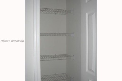 Adosado en alquiler en Florida City, Florida, 3 dormitorios, 141.86 m2 № 2026862 - foto 12