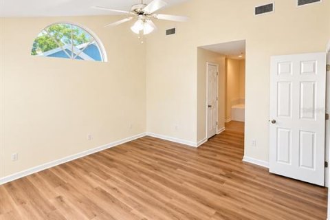 Villa ou maison à vendre à Gainesville, Floride: 3 chambres, 152.55 m2 № 2427075 - photo 12