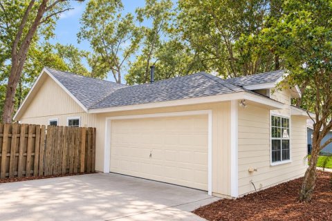 Villa ou maison à vendre à Gainesville, Floride: 3 chambres, 152.55 m2 № 2427075 - photo 2