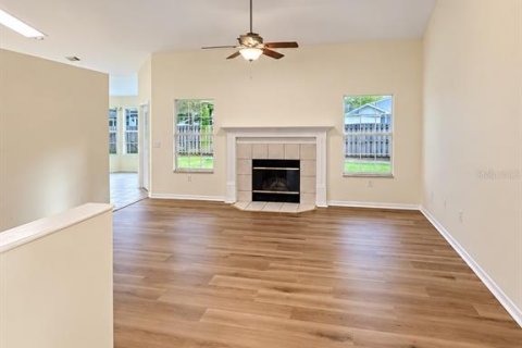 Villa ou maison à vendre à Gainesville, Floride: 3 chambres, 152.55 m2 № 2427075 - photo 3