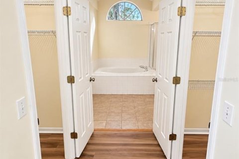 Villa ou maison à vendre à Gainesville, Floride: 3 chambres, 152.55 m2 № 2427075 - photo 13