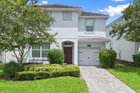 House in Davenport, Florida 5 bedrooms, 305.74 sq.m. № 1915468 - photo 1