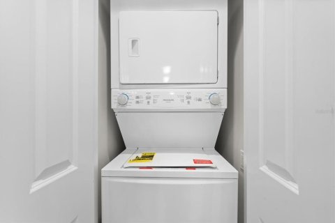 Apartamento en alquiler en Ruskin, Florida, 1 dormitorio, 82.22 m2 № 1542878 - foto 10