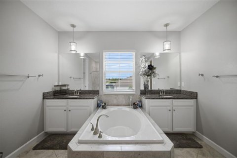 Casa en alquiler en Riverview, Florida, 5 dormitorios, 275.36 m2 № 2156594 - foto 19