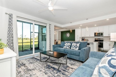 Condo in Venice, Florida, 2 bedrooms in WELLEN PARK  № 1540008 - photo 18