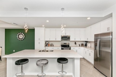 Condo in Venice, Florida, 2 bedrooms in WELLEN PARK  № 1540008 - photo 4