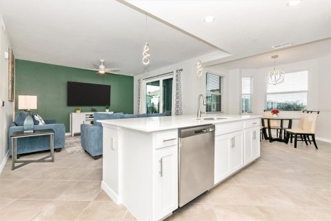 Condo in Venice, Florida, 2 bedrooms in WELLEN PARK  № 1540008 - photo 11