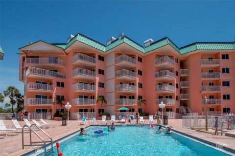Condo in Indian Shores, Florida, 1 bedroom  № 1762159 - photo 3