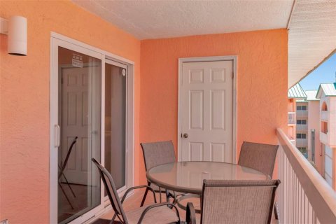Condo in Indian Shores, Florida, 1 bedroom  № 1762159 - photo 29