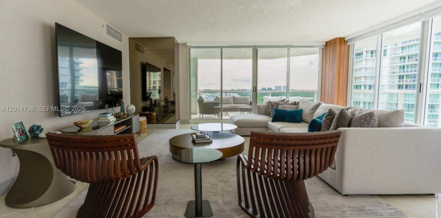 Condo à Sunny Isles Beach, Floride, 3 chambres  № 2171280