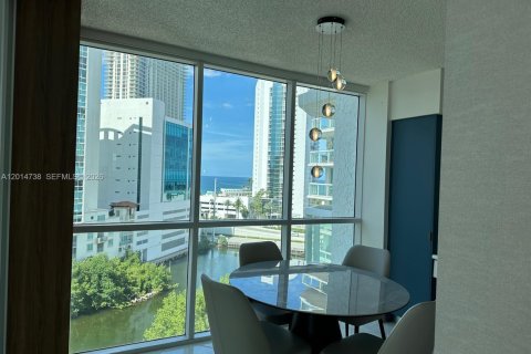 Copropriété à louer à Sunny Isles Beach, Floride: 3 chambres, 217.39 m2 № 2171280 - photo 23