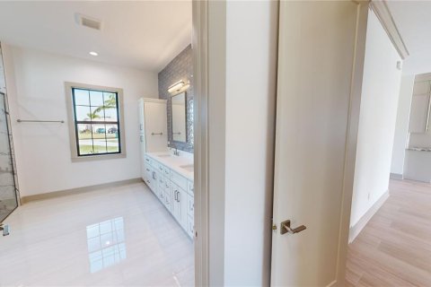House in Punta Gorda, Florida 4 bedrooms, 259.2 sq.m. № 639203 - photo 25