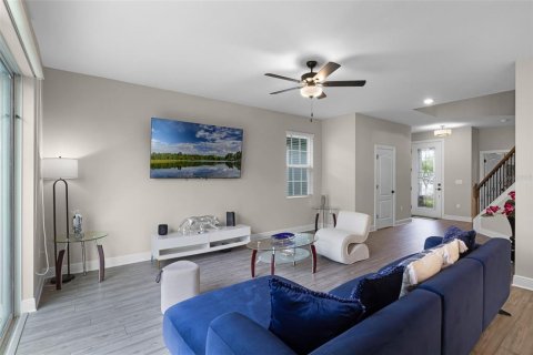 House in Kissimmee, Florida 4 bedrooms, 193.24 sq.m. № 1690677 - photo 17