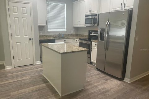 Villa ou maison à louer à Brooksville, Floride: 3 chambres, 127.93 m2 № 2167659 - photo 3