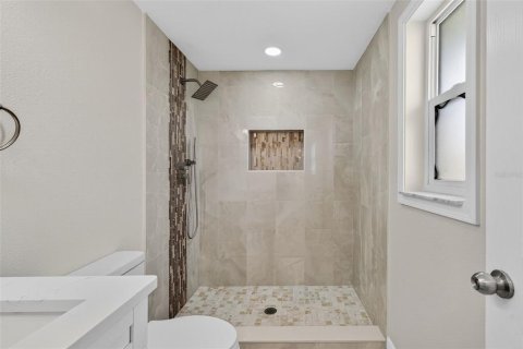 Casa en venta en New Port Richey, Florida, 2 dormitorios, 74.41 m2 № 1902544 - foto 18
