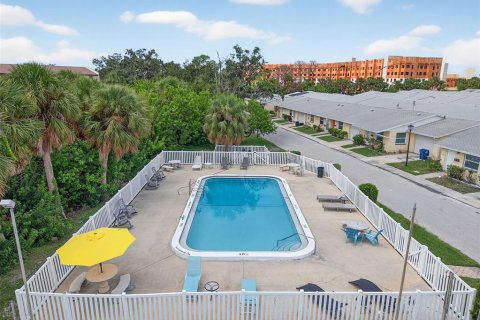 Casa en venta en New Port Richey, Florida, 2 dormitorios, 74.41 m2 № 1902544 - foto 26