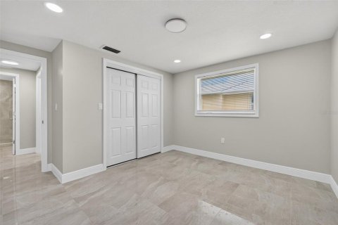 Casa en venta en New Port Richey, Florida, 2 dormitorios, 74.41 m2 № 1902544 - foto 19