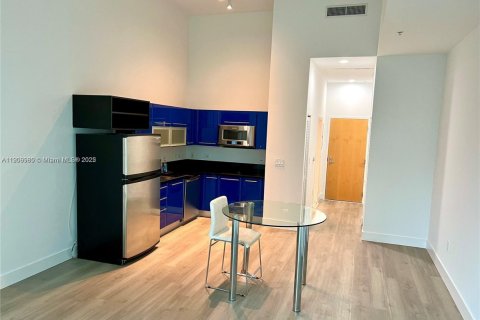 Condo in Miami, Florida  № 1965573 - photo 5