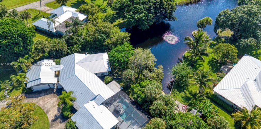 Villa ou maison à Vero Beach, Floride 4 chambres, 263.19 m2 № 1955178