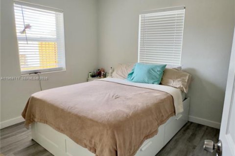 Купить виллу или дом в Лодерхилл, Флорида 3 спальни, 101.82м2, № 2038214 - фото 12