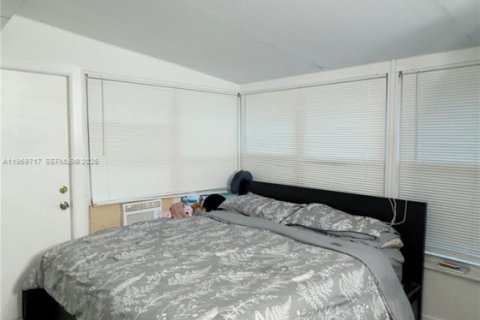 Купить виллу или дом в Лодерхилл, Флорида 3 спальни, 101.82м2, № 2038214 - фото 16