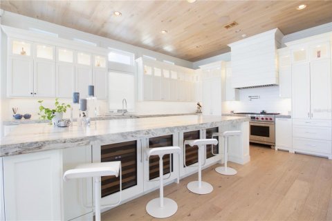 Villa ou maison à vendre à Saint Pete Beach, Floride: 5 chambres, 447.6 m2 № 2425833 - photo 8