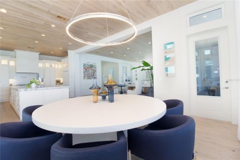 Villa ou maison à vendre à Saint Pete Beach, Floride: 5 chambres, 447.6 m2 № 2425833 - photo 15