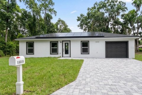 House in Belleview, Florida 3 bedrooms, 93.92 sq.m. № 2353340