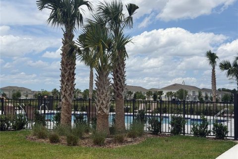 Townhouse in Kissimmee, Florida 3 bedrooms, 139.35 sq.m. № 2121186 - photo 26