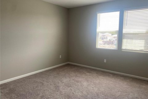 Townhouse in Kissimmee, Florida 3 bedrooms, 139.35 sq.m. № 2121186 - photo 8