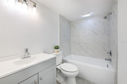 Condominio en venta en Apollo Beach, Florida, 2 dormitorios, 120.4 m2 № 1344124 - foto 18