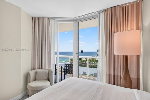 Hotel en venta en Fort Lauderdale, Florida, 1 dormitorio, 80.64 m2 № 2244284 - foto 28