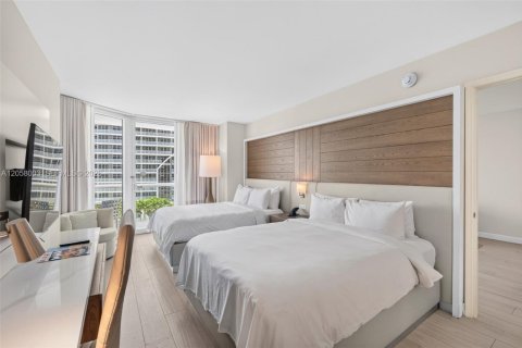 Hotel en venta en Fort Lauderdale, Florida, 1 dormitorio, 80.64 m2 № 2244284 - foto 27