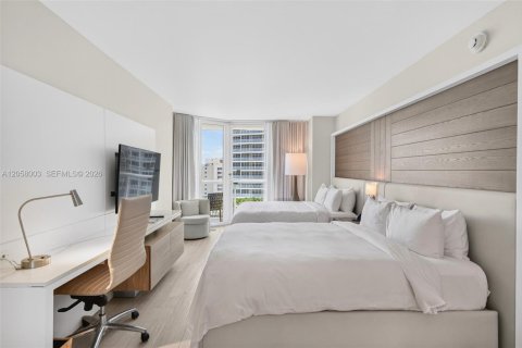 Hotel en venta en Fort Lauderdale, Florida, 1 dormitorio, 80.64 m2 № 2244284 - foto 26