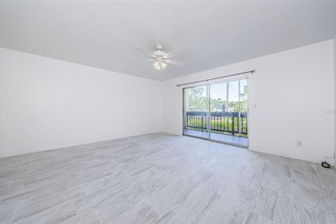 Condo in Clearwater, Florida, 1 bedroom  № 1665946 - photo 10
