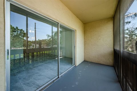 Condo in Clearwater, Florida, 1 bedroom  № 1665946 - photo 16
