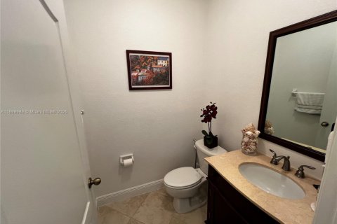 Touwnhouse à vendre à Miami, Floride: 3 chambres, 187.11 m2 № 1951025 - photo 14
