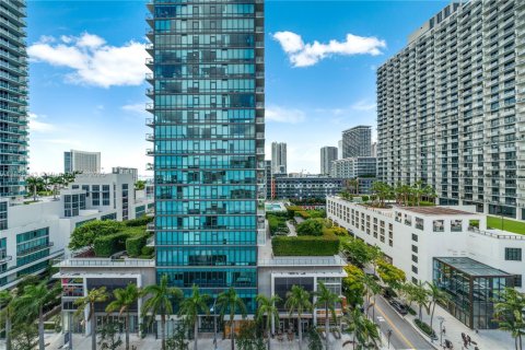 Condominio en alquiler en Miami, Florida, 2 dormitorios, 110.55 m2 № 2060059 - foto 27