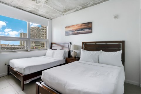 Condominio en alquiler en Miami, Florida, 2 dormitorios, 110.55 m2 № 2060059 - foto 20