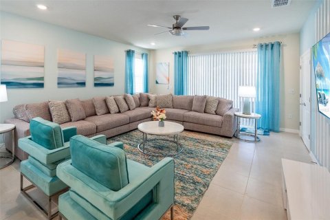 Villa ou maison à vendre à Davenport, Floride: 7 chambres, 304.91 m2 № 2125728 - photo 10