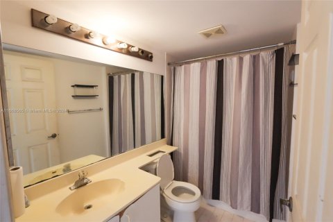 Купить кондоминиум в Санрайз, Флорида 2 спальни, 88.26м2, № 1814684 - фото 12
