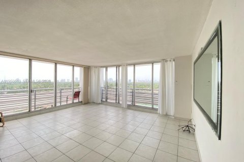 Купить кондоминиум в Холливуд, Флорида 1 спальня, 88.63м2, № 2020627 - фото 13