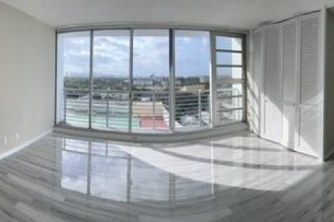 Купить кондоминиум в Холливуд, Флорида 1 спальня, 88.63м2, № 2020627 - фото 9