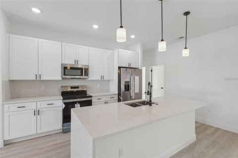 House in Ocala, Florida 4 bedrooms, 162.67 sq.m. № 1851513 - photo 14